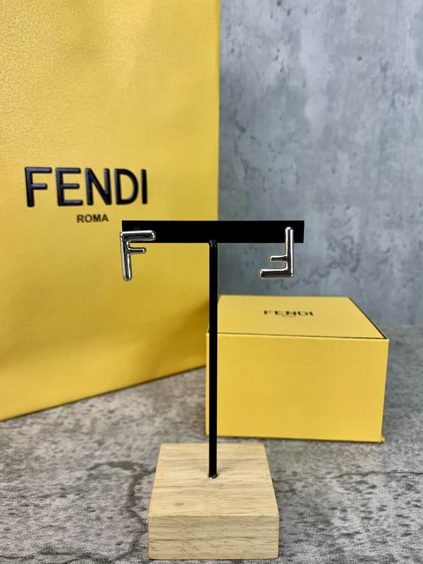 Fendi earring 04lyx150